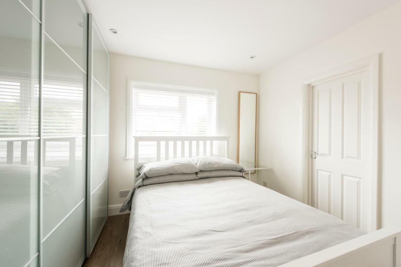 High End Apartments 헨던 외부 사진