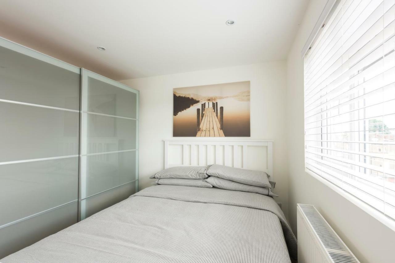 High End Apartments 헨던 외부 사진